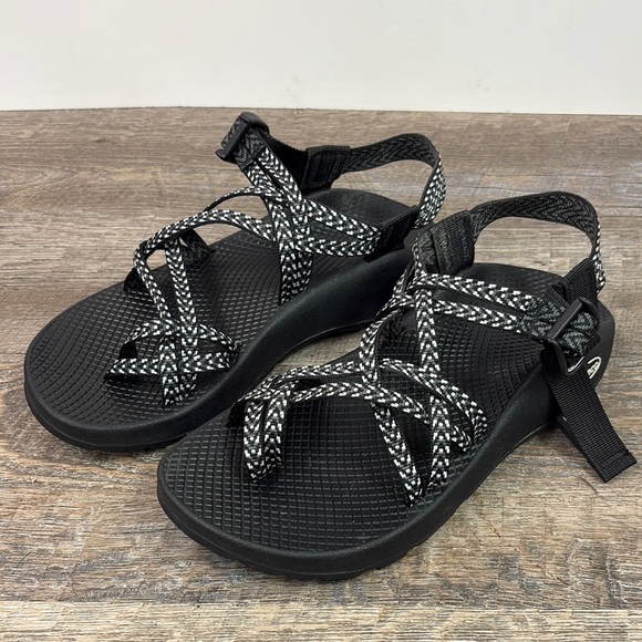 Chaco Shoes - Chaco Women’s Z/X / 2 Dual Adjustable Straps Classic Sandals Size 8
